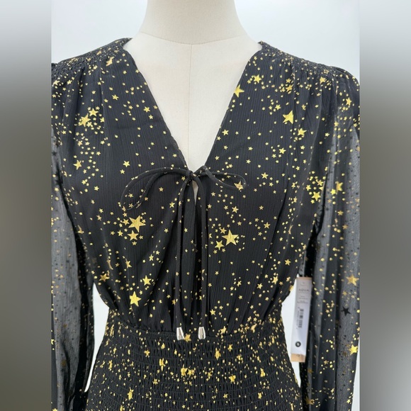 AQUA Star Print Smocked Black & Gold Star Print Smocked Mini Dress Long Sleeve - Picture 16 of 17